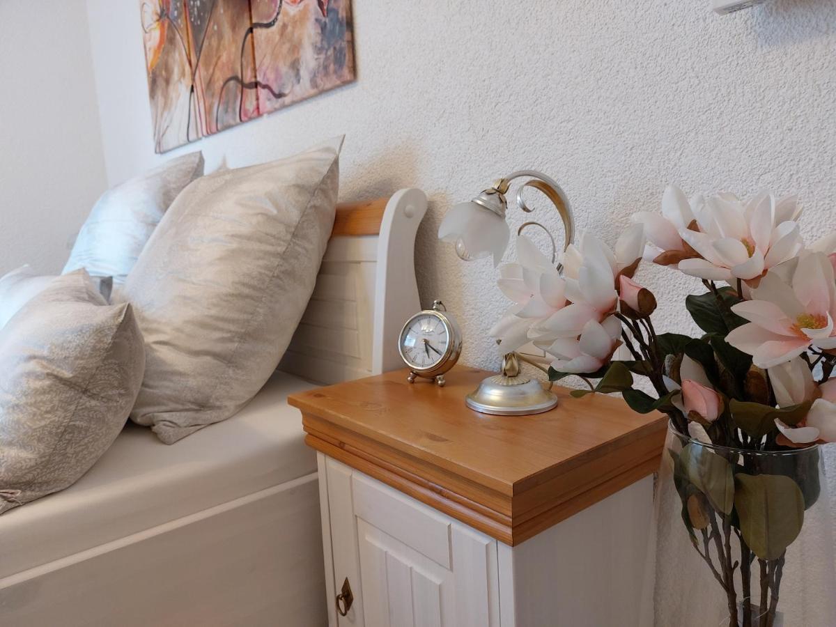 Ferienwohnung Pension Waldblick Heidenheim Exterior foto